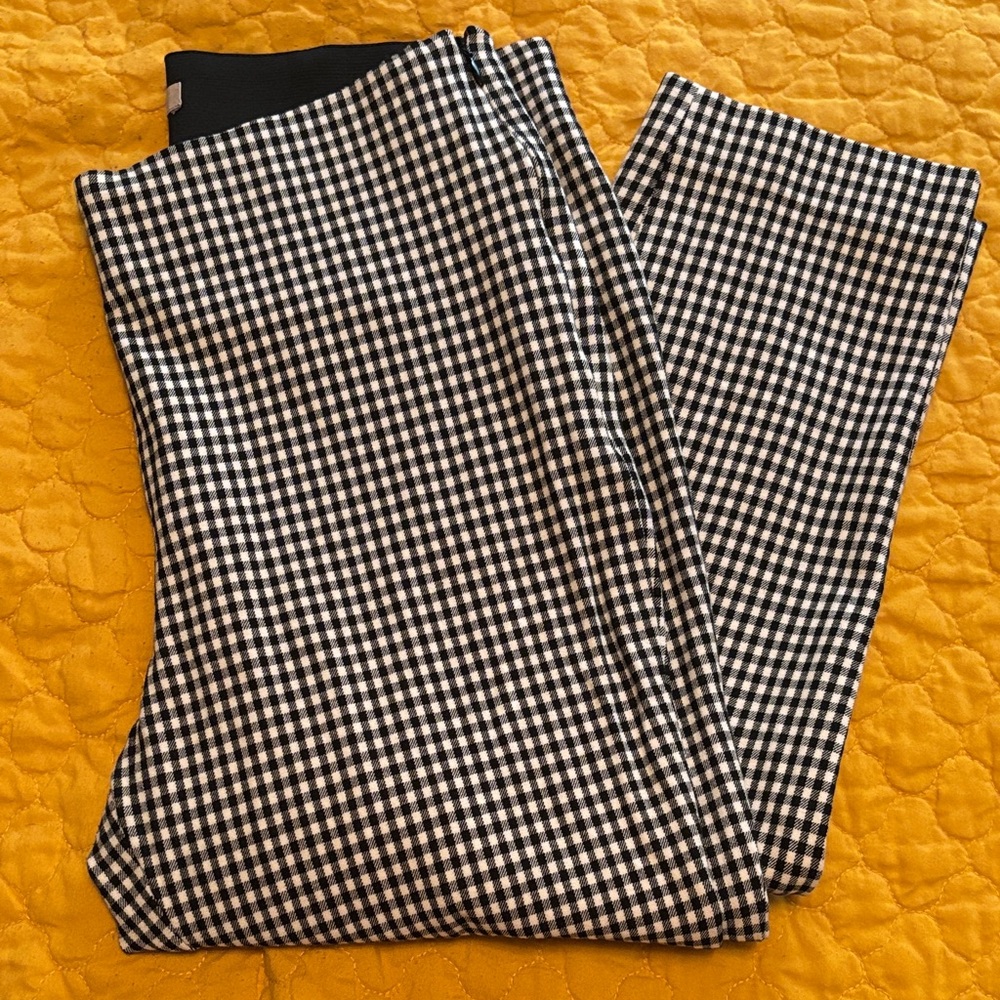 Nearly New H&M Black and White Checkered Pants